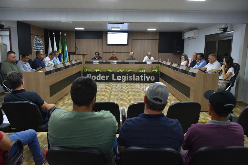 Câmara realiza Sessão com entrada de novos projetos e aprovação de matérias importantes